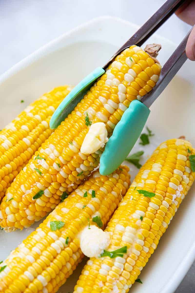 Microwave Corn on the Cob: Faster Than Boiling, Easy Prep